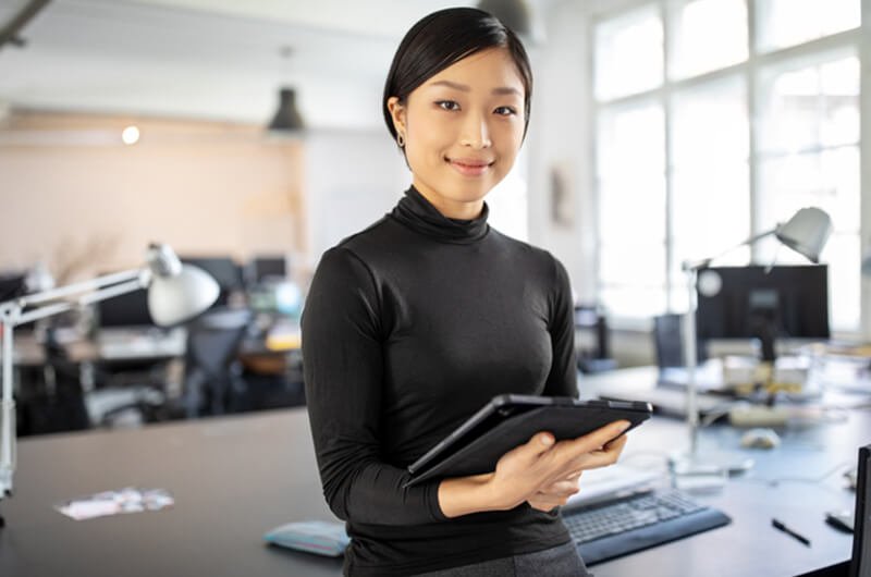 confident asian businesswoman - best rated entrepreneur wealth planning services in farmington CT
